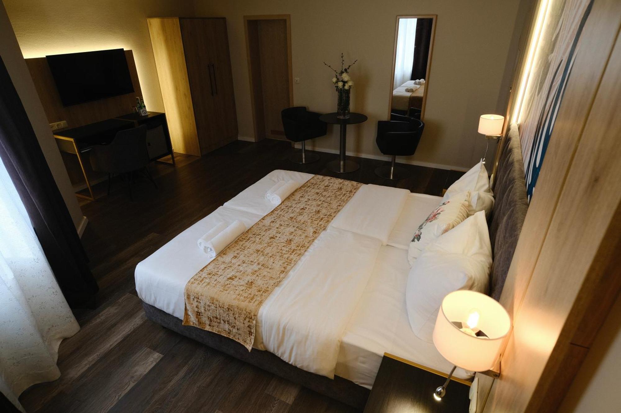 Parkhotel - Rosarium Uetersen المظهر الخارجي الصورة