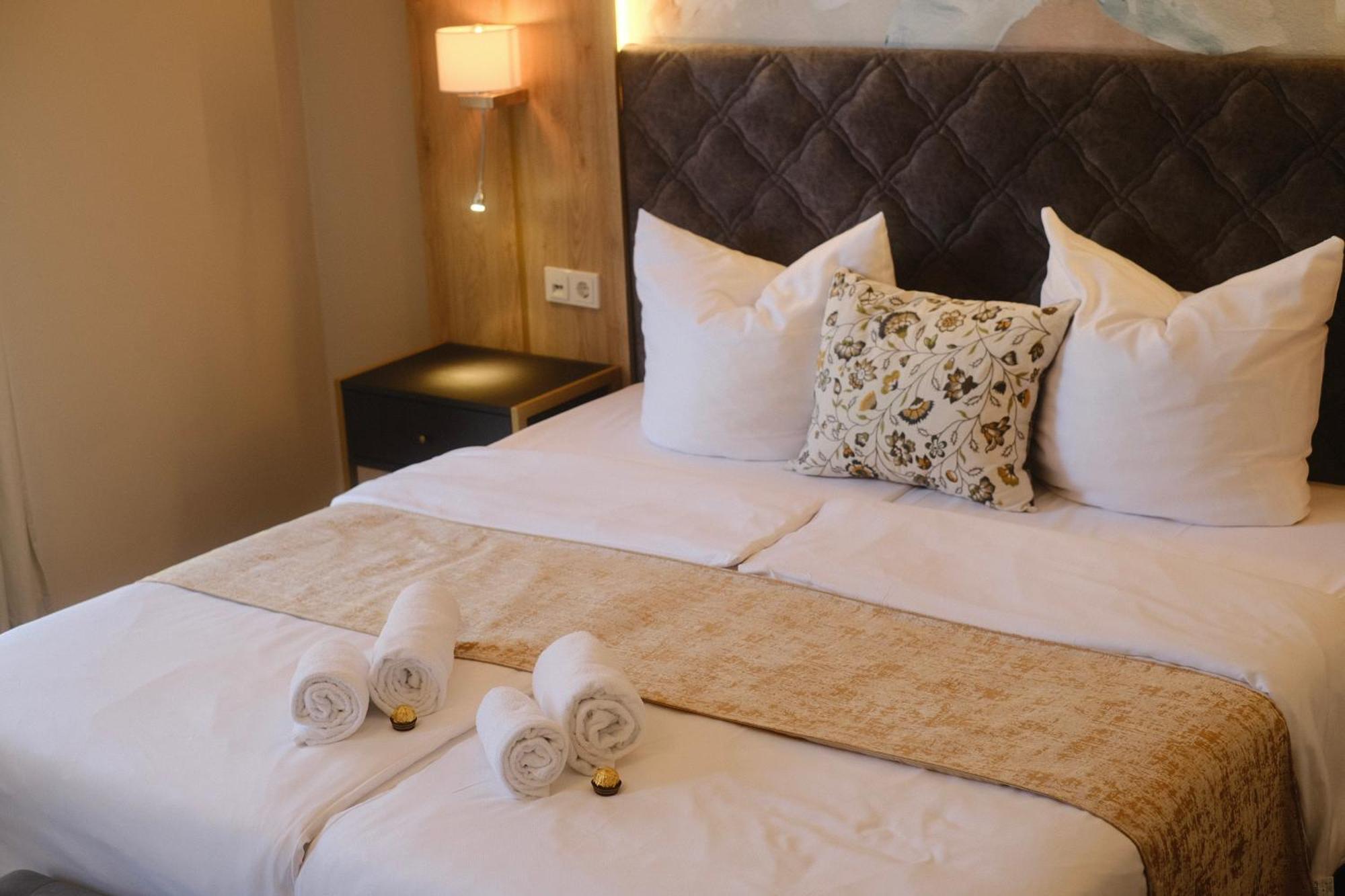 Parkhotel - Rosarium Uetersen المظهر الخارجي الصورة