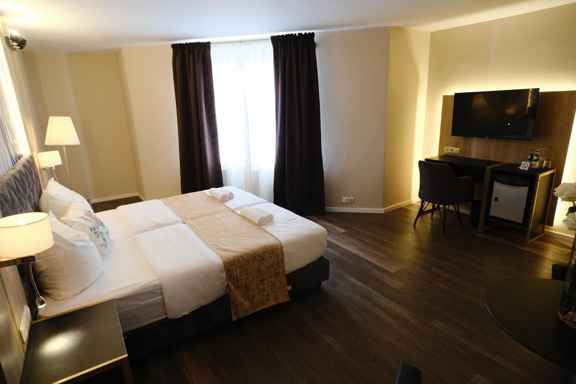 Parkhotel - Rosarium Uetersen المظهر الخارجي الصورة